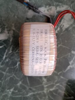 Predám transformátory : 2W.......... 24V -2eura - 5
