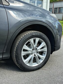 Toyota RAV4 2.0i 4x4 A/T - 5