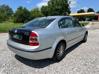 Škoda Superb 2.0 TDI Comfort DPF - 5