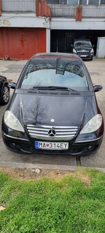 Mercedes - 5