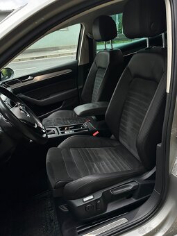Volkswagen Vw Passat B8 Combi 2.0 TDI 140kw DSG Highline - 5