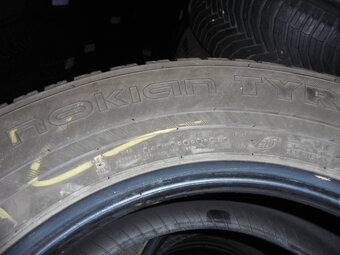Nokian WR SUV 4 215/70 R16 100H č.23z - 5
