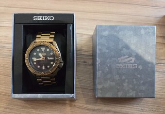 Seiko 5 Sports SRPE80K1 - 5