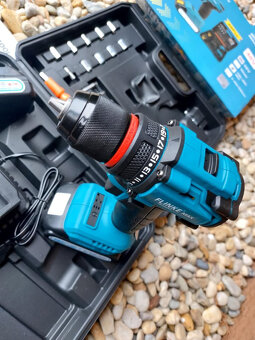 aku vrtačka ako set prislušenstvom 2x aku - 5