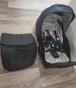 Kočík Petite&Mars Trails - 5