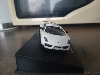 1:43 Lamborghini Gallardo - 5