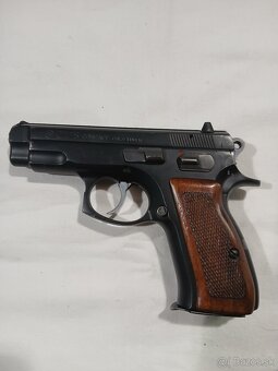Predám pištoľ ČZ 75 Compact - 5