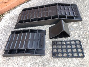 Vyrovnávacie kliny pod karavan - 5