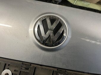 Kufor Passat B6 - 5
