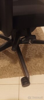 ergonomická kancelárska stolička - 5