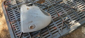 Obal predneho  svetla M90 - 5