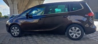 Opel zafira tourer - 5