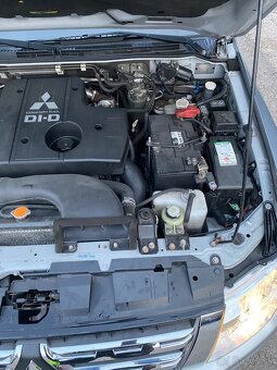 Mitsubishi pajero 3.2 4x4. Výmena je možná - 5
