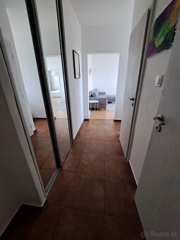 2-izbovy zariadený byt - 5