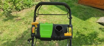 Predám benzínovú kosačku Fieldmann FZR 4618-8V - 5