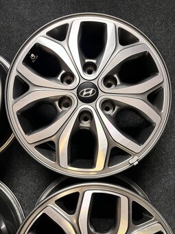 6x139.7 R17 Originál Hyundai H-1 Starex - TOP - ET 56 - 5