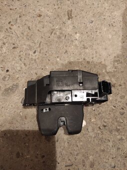 Zámok dverí, mechanizmus otvárania dverí (nové nepoužité) - 5