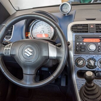 Predám SUZUKI SPLASH - 5