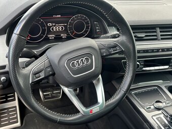 AUDI Q7 - 5