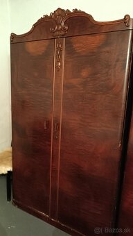 Predám 2 starožitné skrine - 5