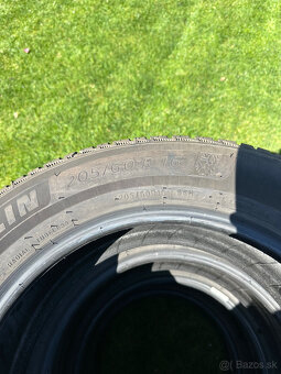 Nove zimne pneu Michelin Alpin 7 205/60 R16 96H - 5