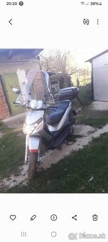 Predam skuter Piaggio Beverly 125 - 5
