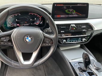 BMW G31 rad 520xD A/T - 5