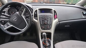 Opel astra J 1.6 - 5