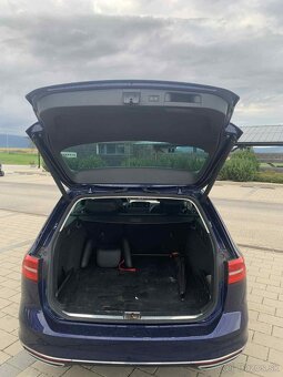 Passat b8 2.0 140kw dsg 4x4 - PANO, VIRTUAL - 5