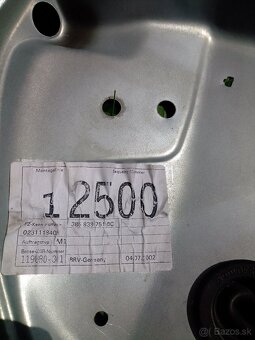 Motorček na sťahovanie okien Passat B5.5 - 5