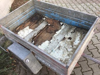 PRÍVESNÝ VOZÍK - 5