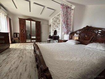 Predáme krásny 6 izb dvojgeneračný RD len 7 km od Nitry - 5