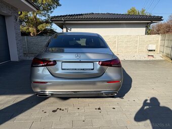 Mercedes-Benz E trieda Sedan - 5