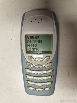 Telefóny  NOKIA - 5