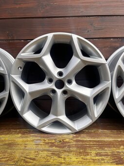 Originál Ford 5x108 R19 - 5