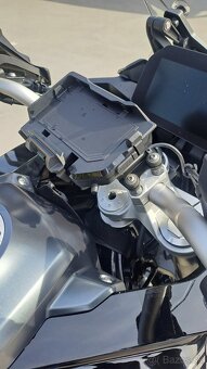 BMW F 900 XR -- 14250e + dohoda možná - 5