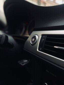 BMW E90 320D - 5