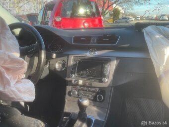 Rozpredam VW Passat B7 1.6 TDI CAY - 5