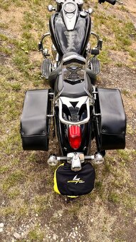 Kawasaki VN900 Vulcan Classic Special Edition - 5