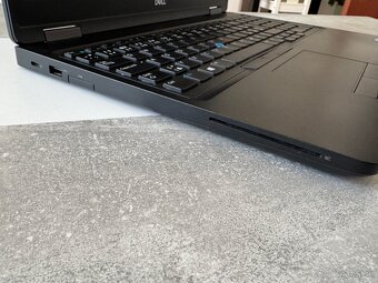 Dell Latitude 5590 – i5 / 16GB / SSD / FHD / nová batéria - 5