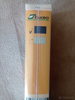 Rolety na strešné okná Fakro, nové, zabalené, za polovičnú c - 5