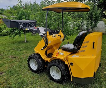 Šmykom riadený nakladač SDJK 480 - 5