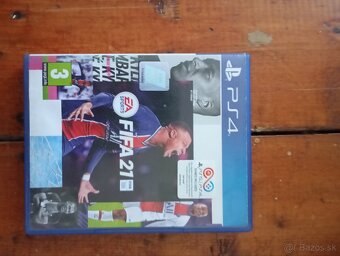 Kupim Xbox One ja vám dám hry na PS4+doplatim - 5