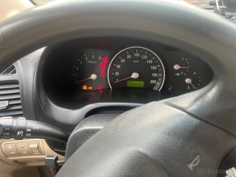 Kia Carnival - 5