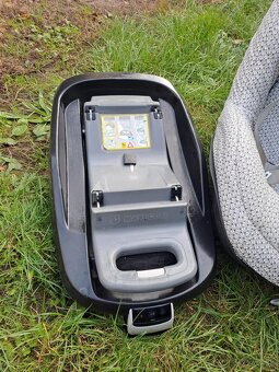 Maxi-Cosi Pearl sedacka 9-18 kg+Isofix - 5