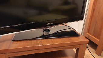 Predam LCD TV Samsung Full HD 37'' - 5