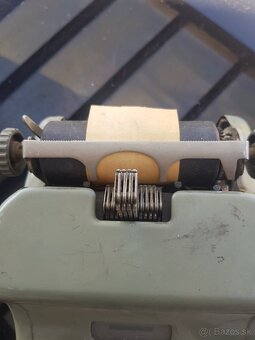 KALKULAČKA STAROŽITNÁ - 5