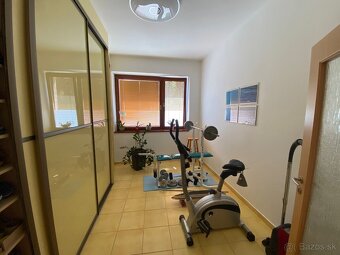 5-izbový posch. dom s benefitmi - širšie centrum - 5