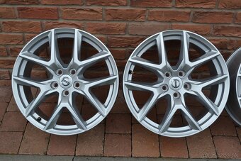 5x108 R18 Hlinikove disky Original Volvo XC40 XC60 - 5