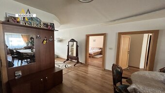 Na predaj 4 izbový byt vo vyhľadávanej časti Komárna - 5